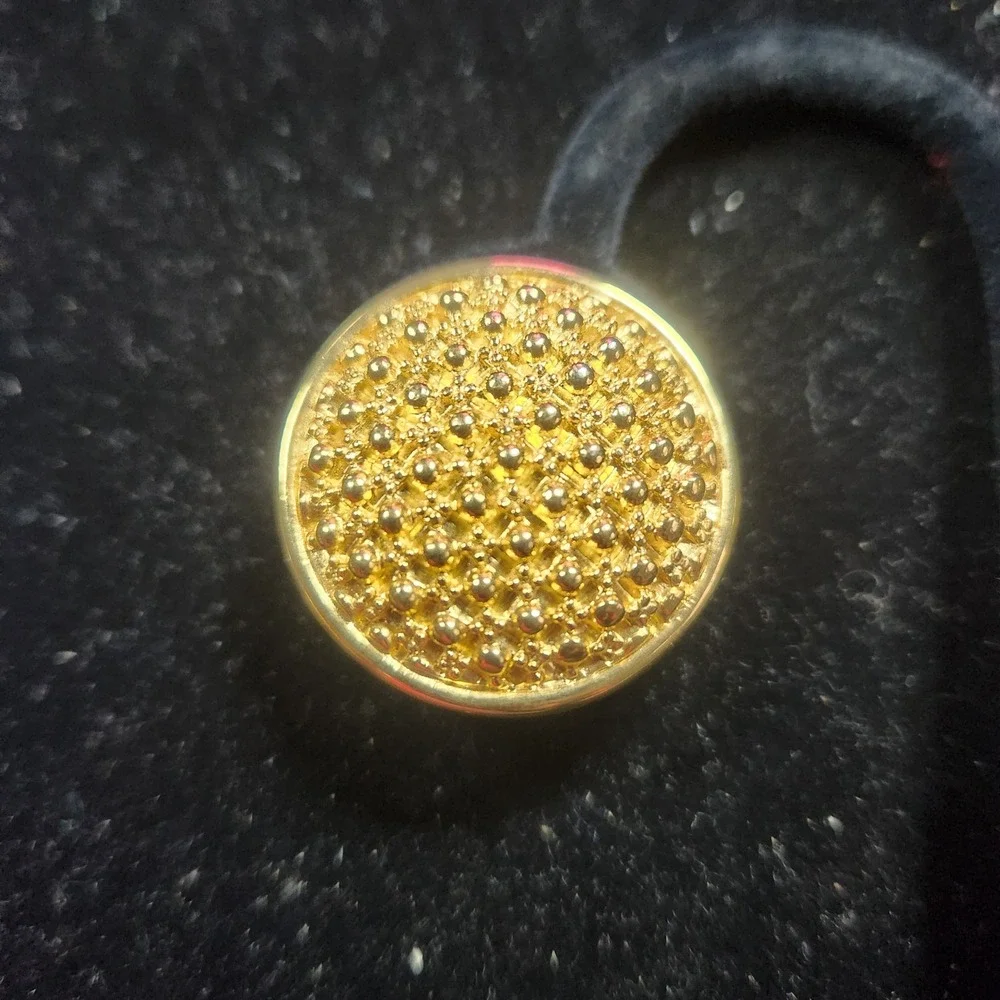 Joan Rivers Gold Tone Textured Caviar Bead Round Clip On Button Earrings Vintage